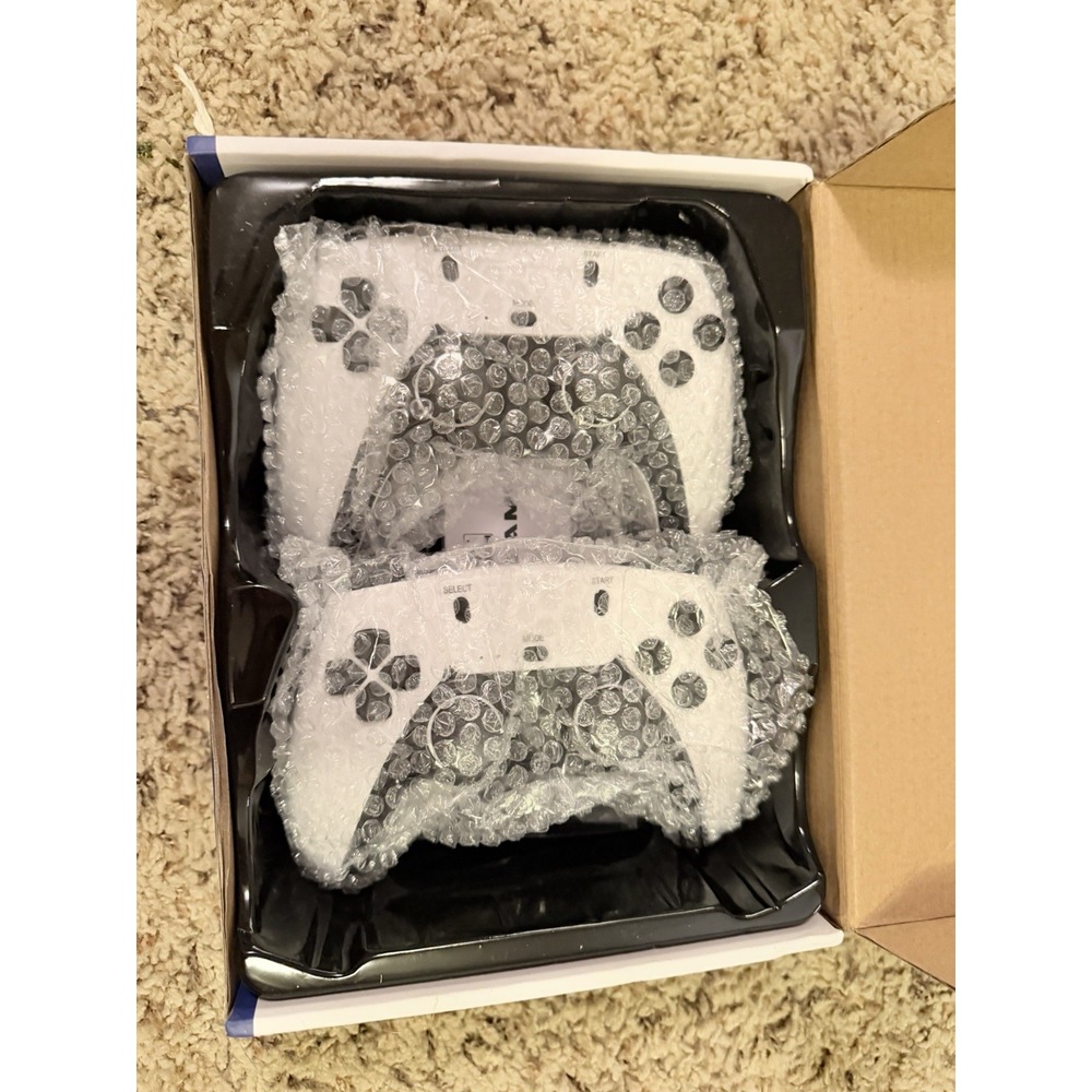 Retro Game Console, Dual 2.4GHz Wireless Controllers - Picture 3 of 5